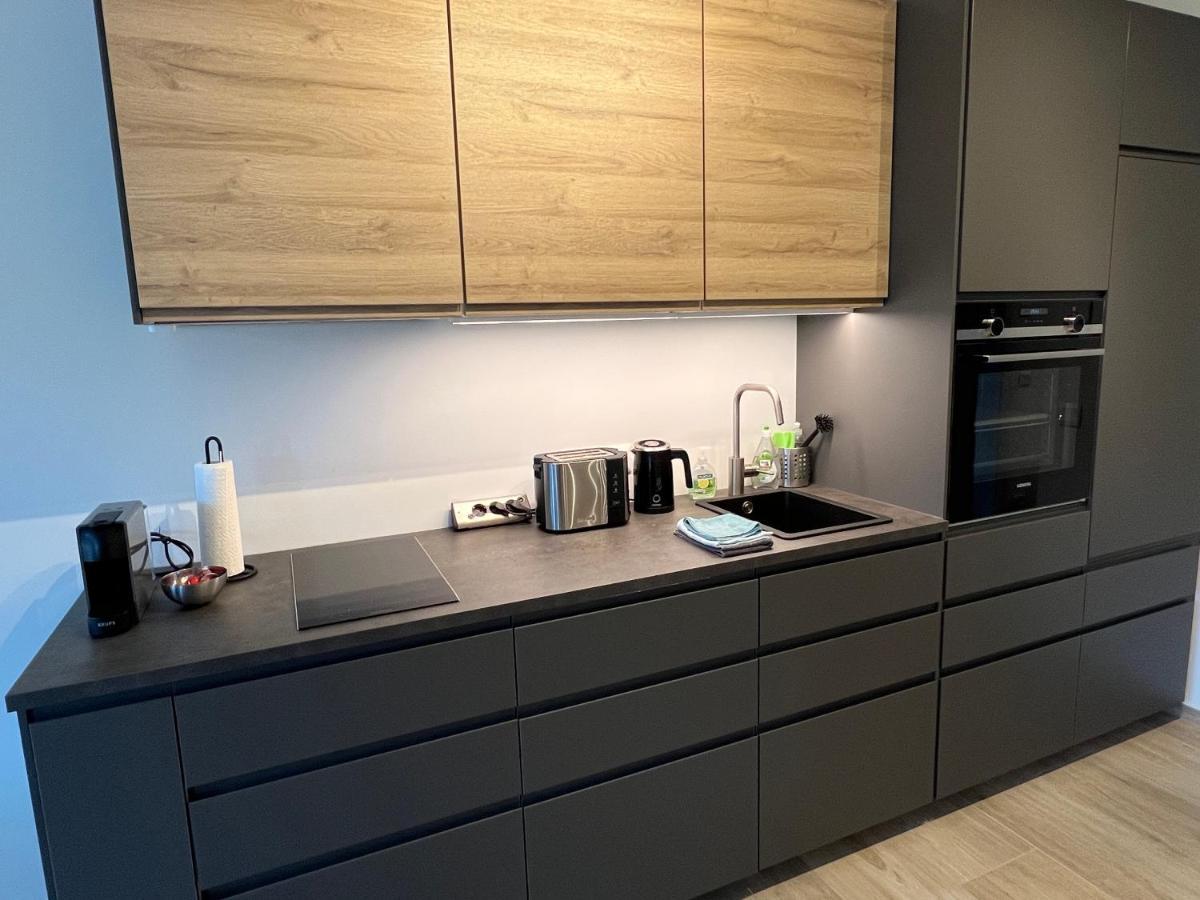 Ferienwohnung Mit Seeblick - Ossiacher See Gerlitzen Sattendorf المظهر الخارجي الصورة